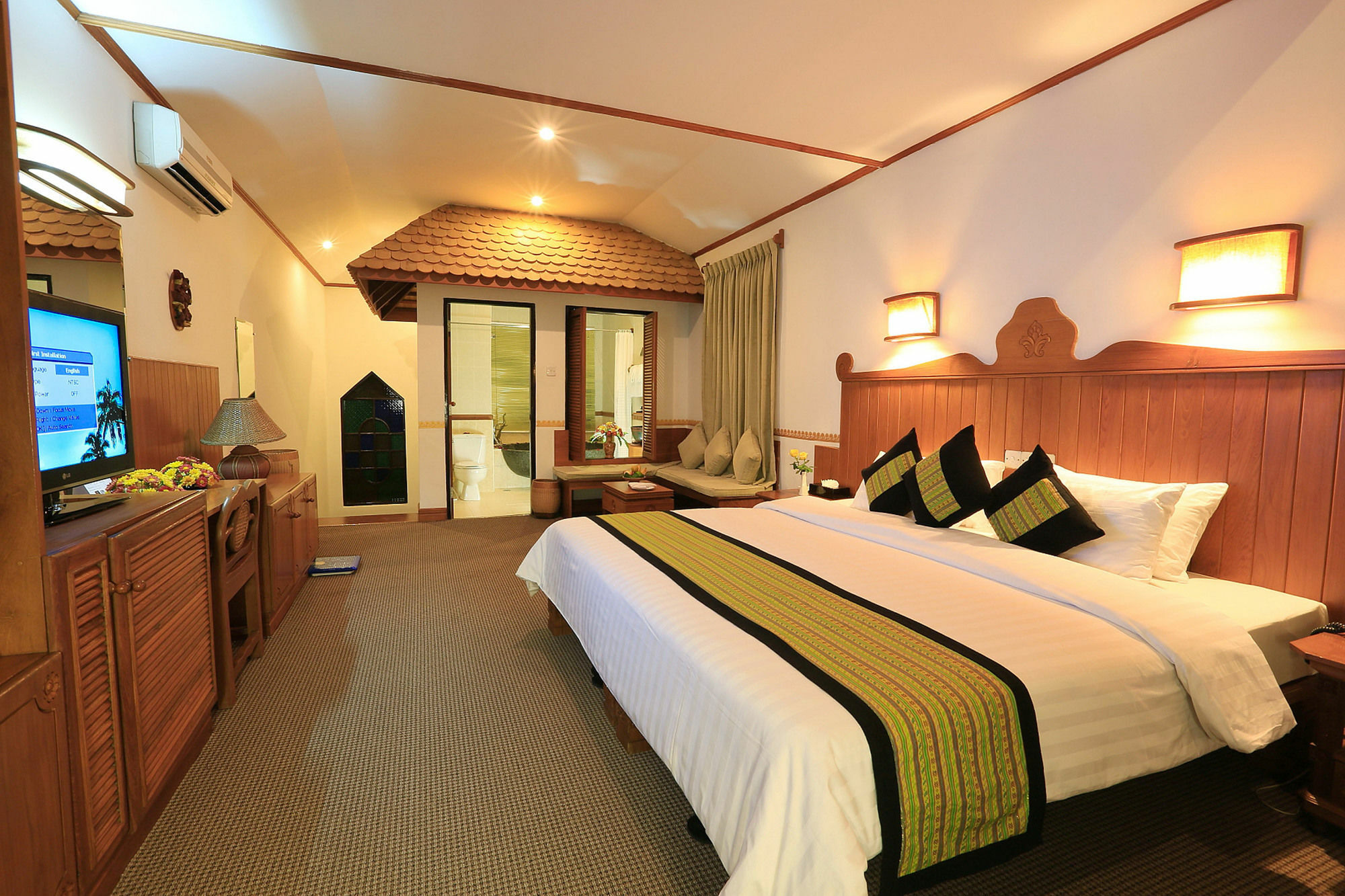 Hotel Amazing Nyaung Shwe Eksteriør bilde